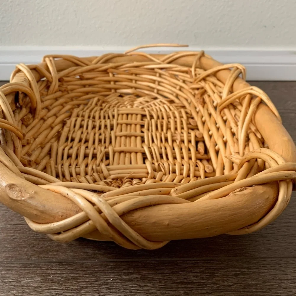 Rattan tray